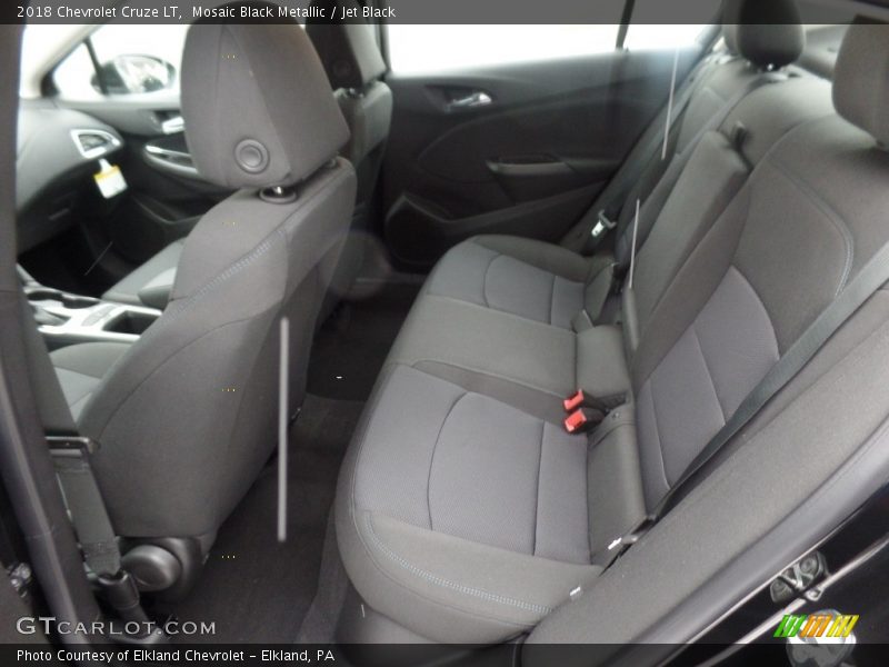 Mosaic Black Metallic / Jet Black 2018 Chevrolet Cruze LT