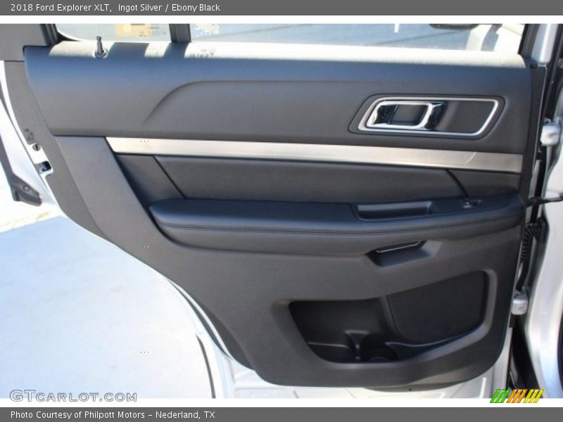 Ingot Silver / Ebony Black 2018 Ford Explorer XLT