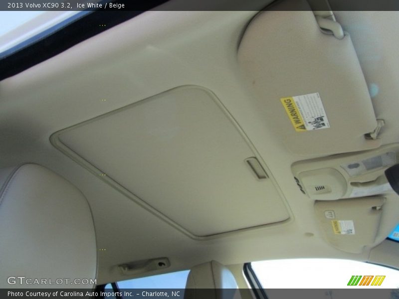 Ice White / Beige 2013 Volvo XC90 3.2