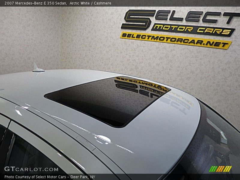 Arctic White / Cashmere 2007 Mercedes-Benz E 350 Sedan