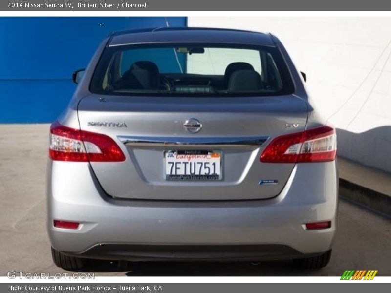 Brilliant Silver / Charcoal 2014 Nissan Sentra SV