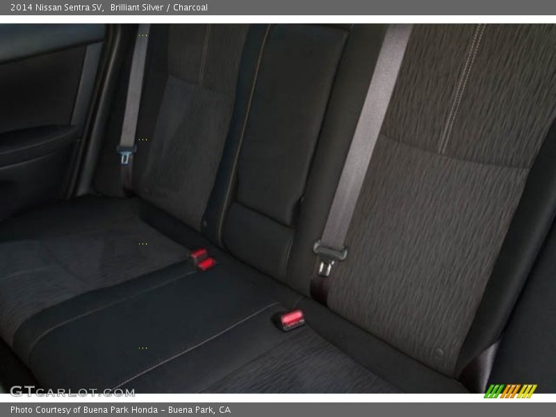 Brilliant Silver / Charcoal 2014 Nissan Sentra SV