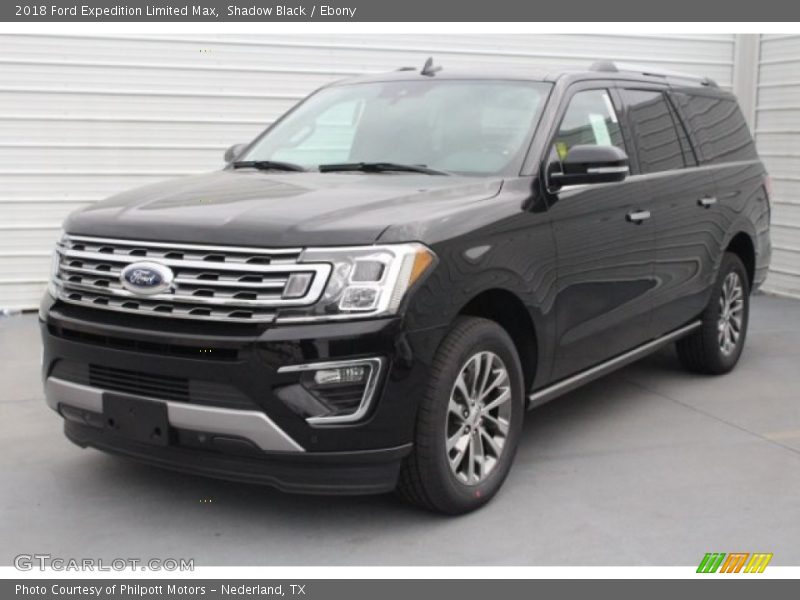 Front 3/4 View of 2018 Expedition Limited Max