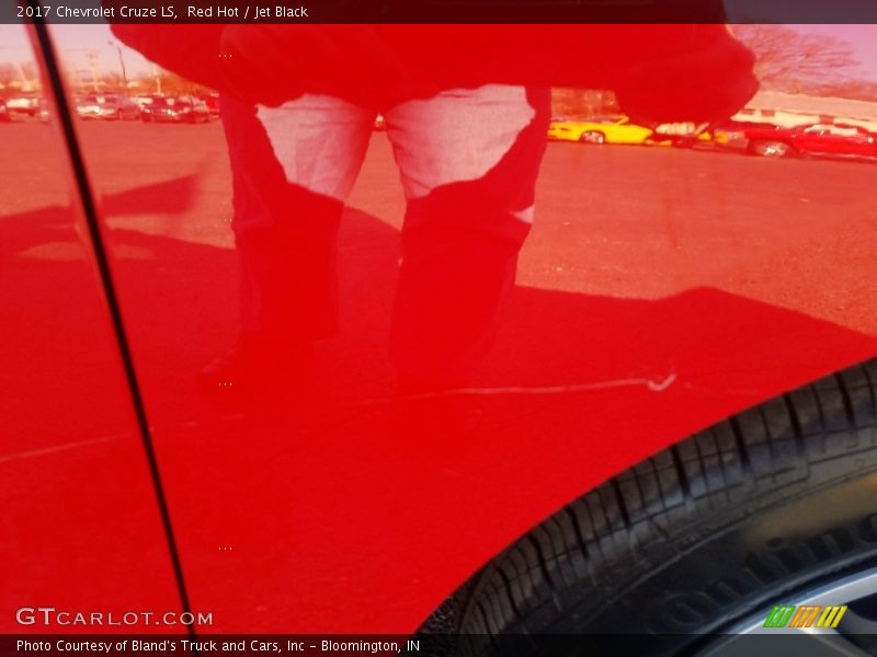 Red Hot / Jet Black 2017 Chevrolet Cruze LS