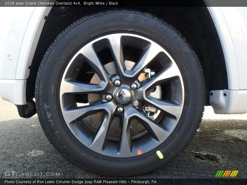 Bright White / Black 2018 Jeep Grand Cherokee Overland 4x4