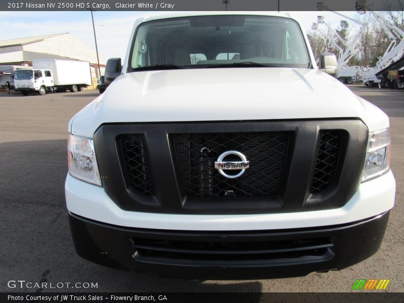 Glacier White / Gray 2017 Nissan NV 2500 HD S Cargo