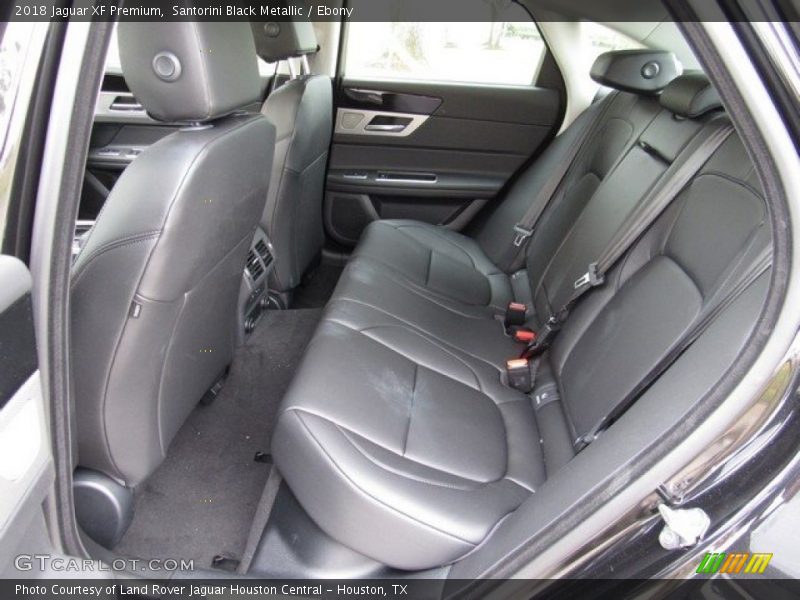 Santorini Black Metallic / Ebony 2018 Jaguar XF Premium