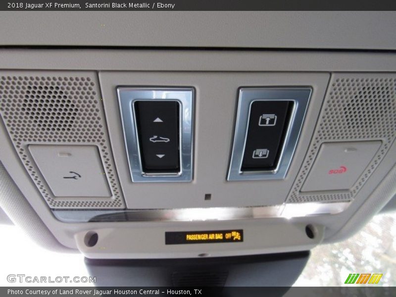 Santorini Black Metallic / Ebony 2018 Jaguar XF Premium