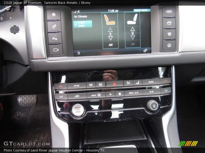 Santorini Black Metallic / Ebony 2018 Jaguar XF Premium
