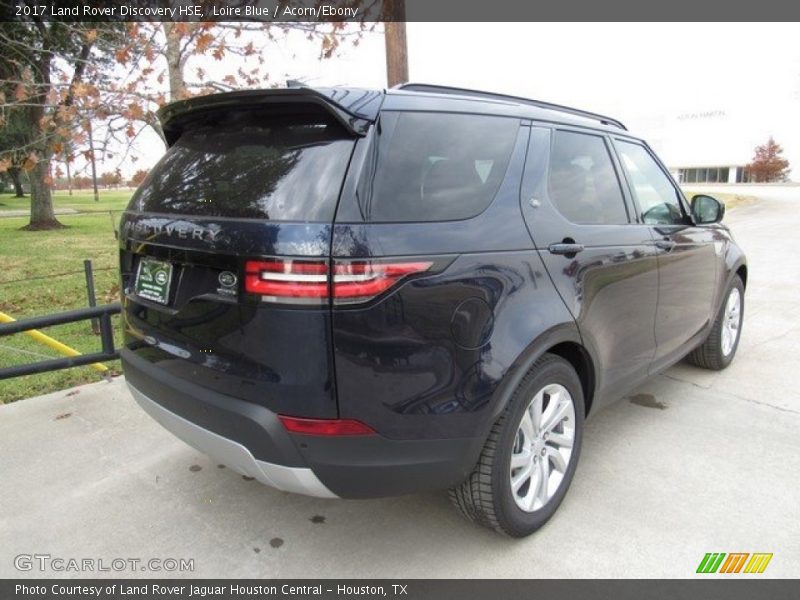 Loire Blue / Acorn/Ebony 2017 Land Rover Discovery HSE