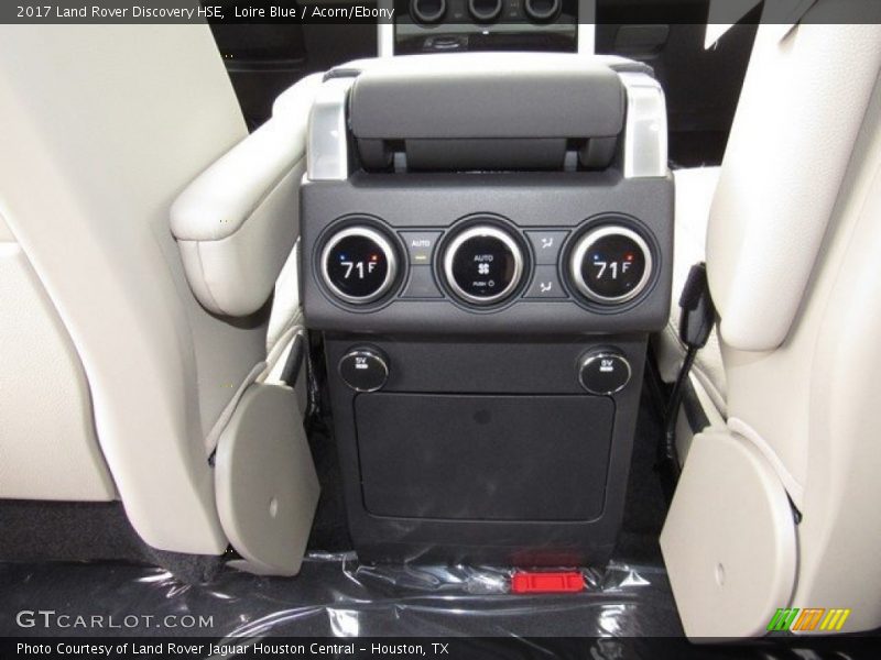 Loire Blue / Acorn/Ebony 2017 Land Rover Discovery HSE