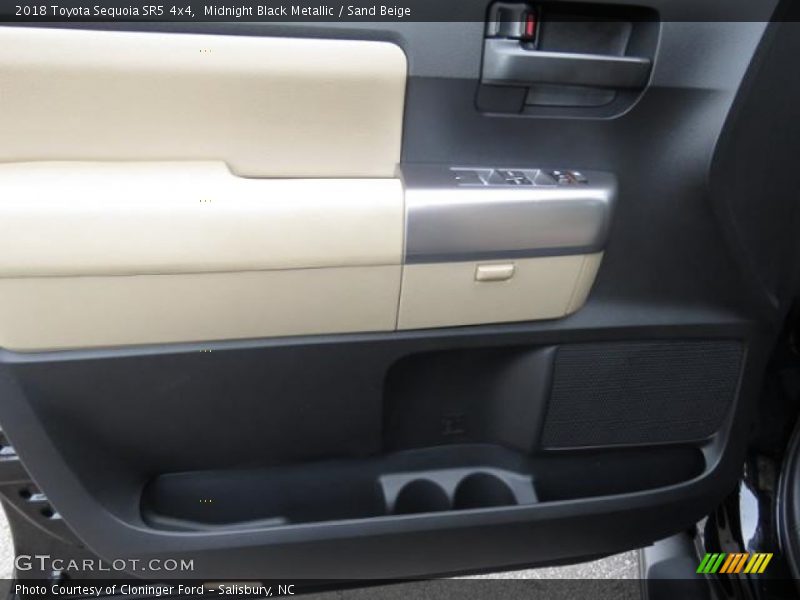 Midnight Black Metallic / Sand Beige 2018 Toyota Sequoia SR5 4x4