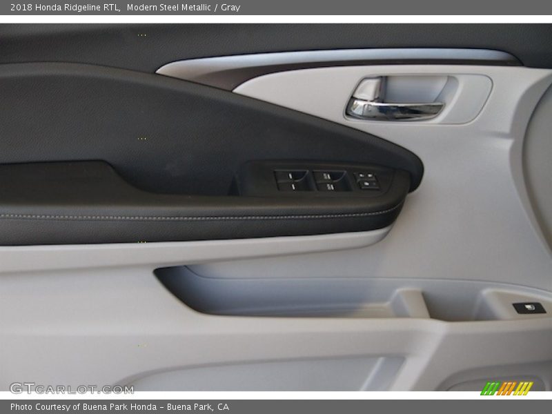 Modern Steel Metallic / Gray 2018 Honda Ridgeline RTL