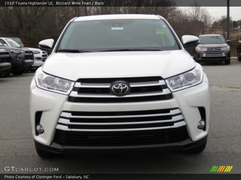 Blizzard White Pearl / Black 2018 Toyota Highlander LE