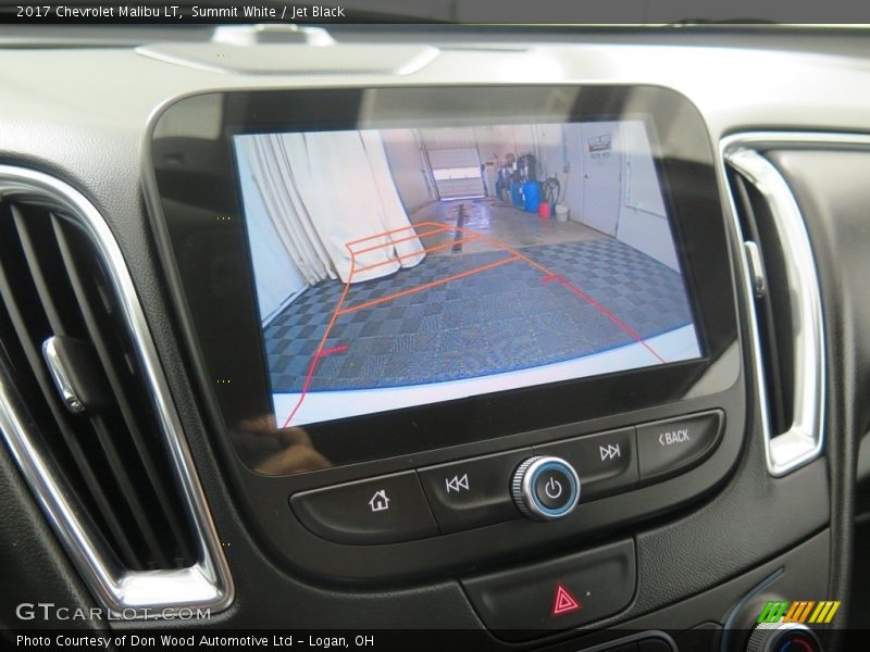 Summit White / Jet Black 2017 Chevrolet Malibu LT