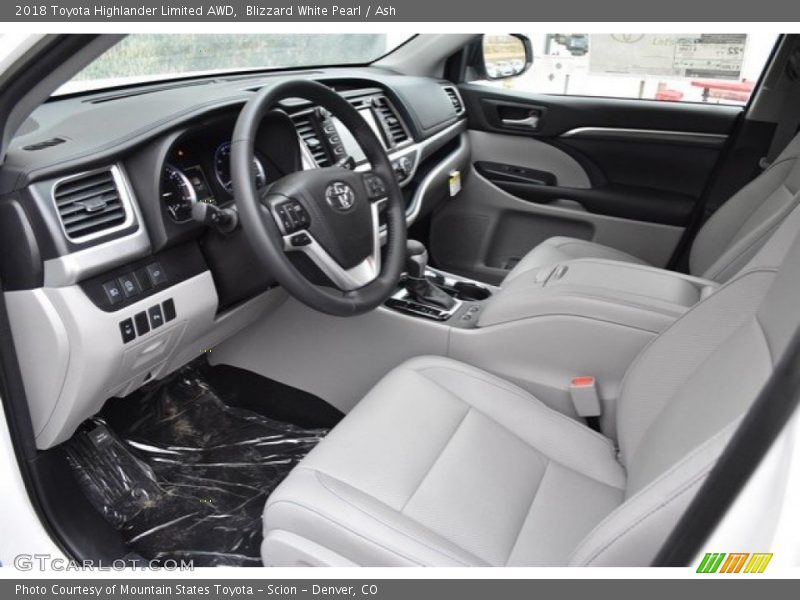 Blizzard White Pearl / Ash 2018 Toyota Highlander Limited AWD