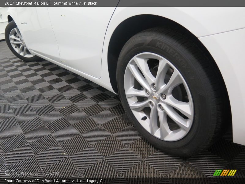Summit White / Jet Black 2017 Chevrolet Malibu LT