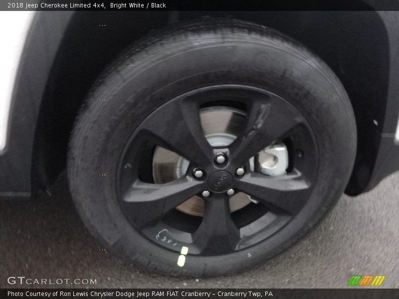 Bright White / Black 2018 Jeep Cherokee Limited 4x4
