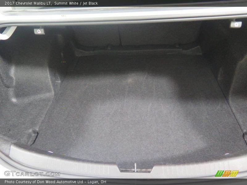 Summit White / Jet Black 2017 Chevrolet Malibu LT