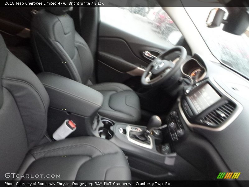 Bright White / Black 2018 Jeep Cherokee Limited 4x4
