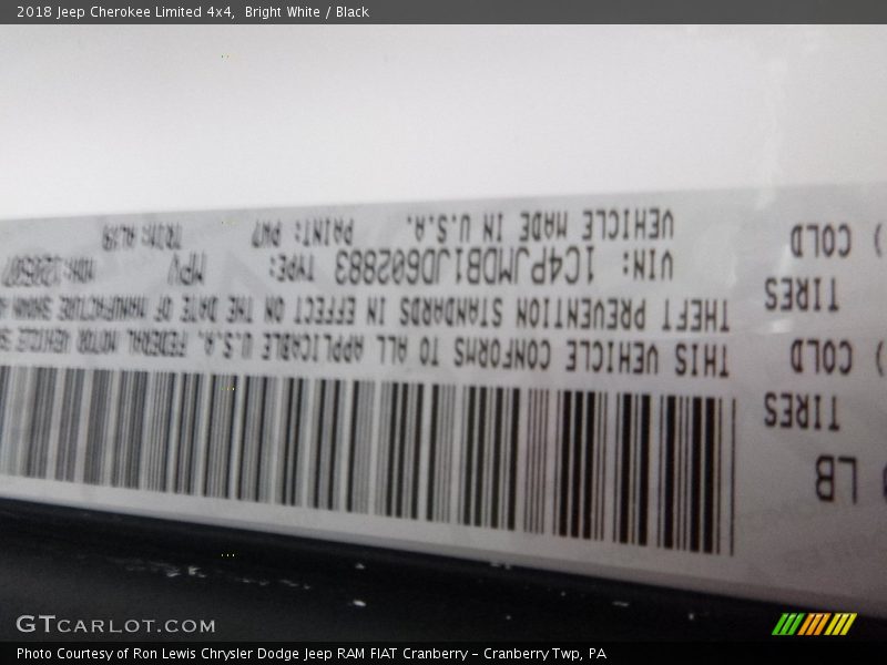 Bright White / Black 2018 Jeep Cherokee Limited 4x4