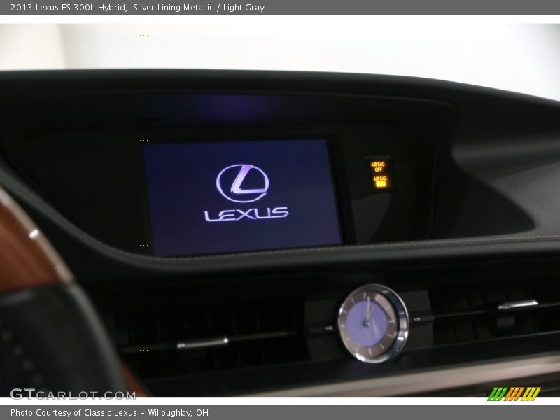 Silver Lining Metallic / Light Gray 2013 Lexus ES 300h Hybrid