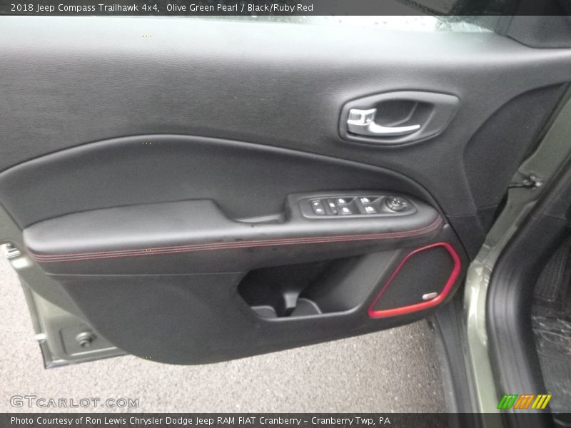 Olive Green Pearl / Black/Ruby Red 2018 Jeep Compass Trailhawk 4x4