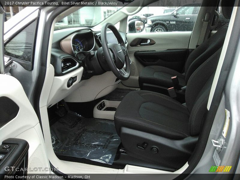 Billet Silver Metallic / Black/Alloy 2017 Chrysler Pacifica Touring