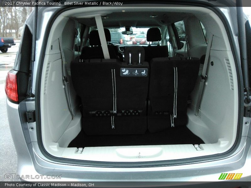 Billet Silver Metallic / Black/Alloy 2017 Chrysler Pacifica Touring