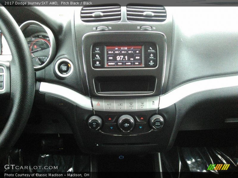 Pitch Black / Black 2017 Dodge Journey SXT AWD