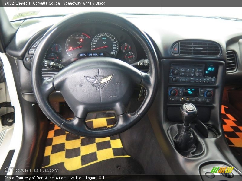 Speedway White / Black 2002 Chevrolet Corvette Coupe