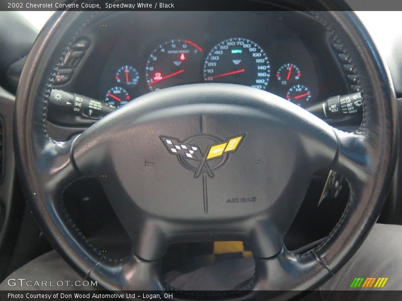 Speedway White / Black 2002 Chevrolet Corvette Coupe