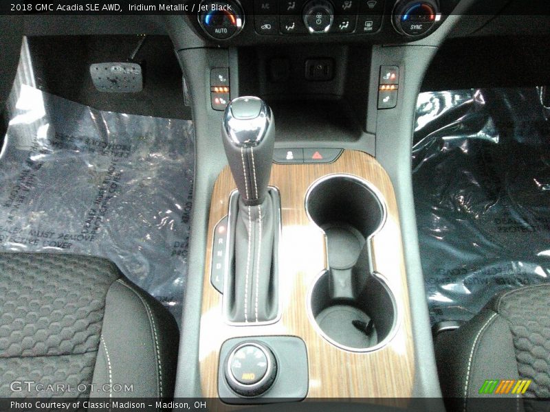 Iridium Metallic / Jet Black 2018 GMC Acadia SLE AWD