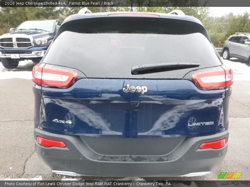 Patriot Blue Pearl / Black 2018 Jeep Cherokee Limited 4x4