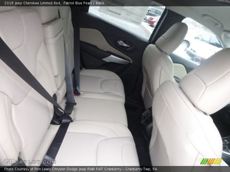 Patriot Blue Pearl / Black 2018 Jeep Cherokee Limited 4x4