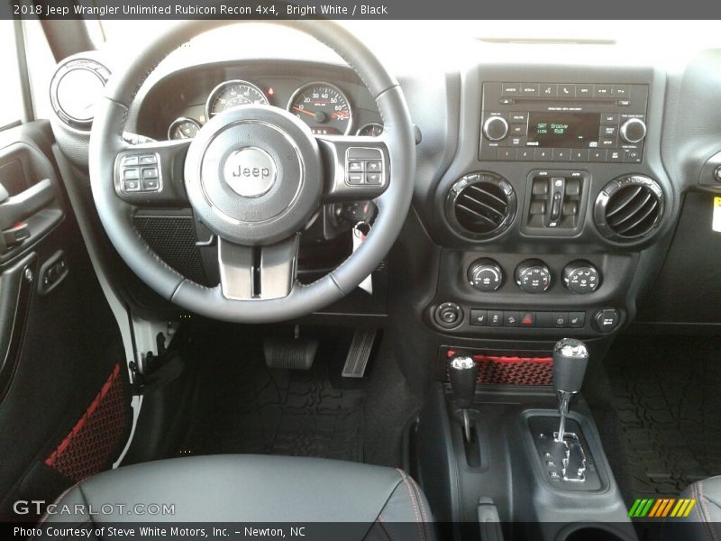 Bright White / Black 2018 Jeep Wrangler Unlimited Rubicon Recon 4x4