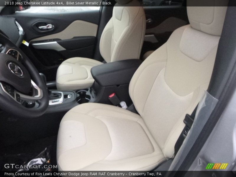 Billet Silver Metallic / Black 2018 Jeep Cherokee Latitude 4x4