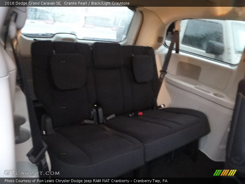 Granite Pearl / Black/Light Graystone 2018 Dodge Grand Caravan SE