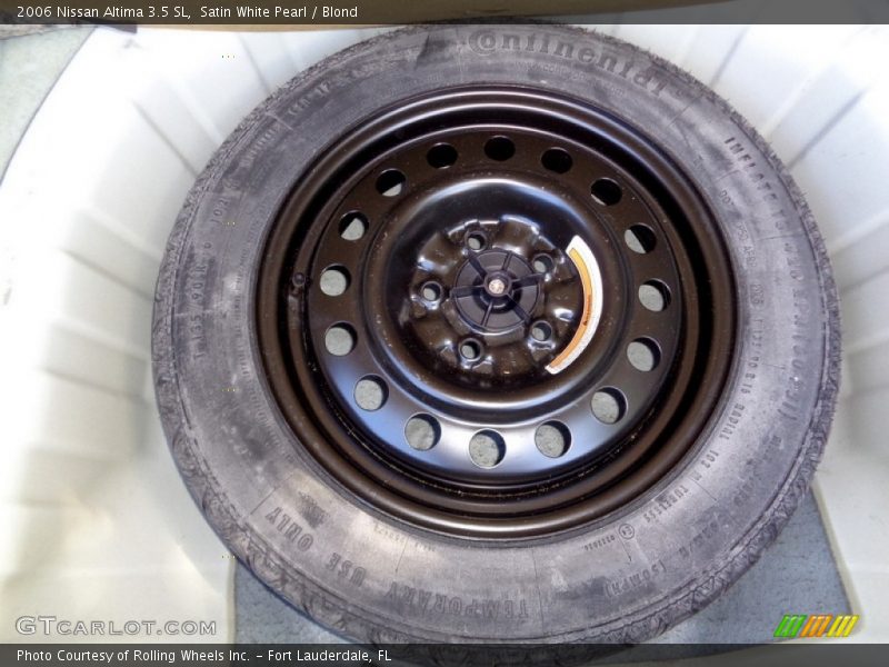 Satin White Pearl / Blond 2006 Nissan Altima 3.5 SL