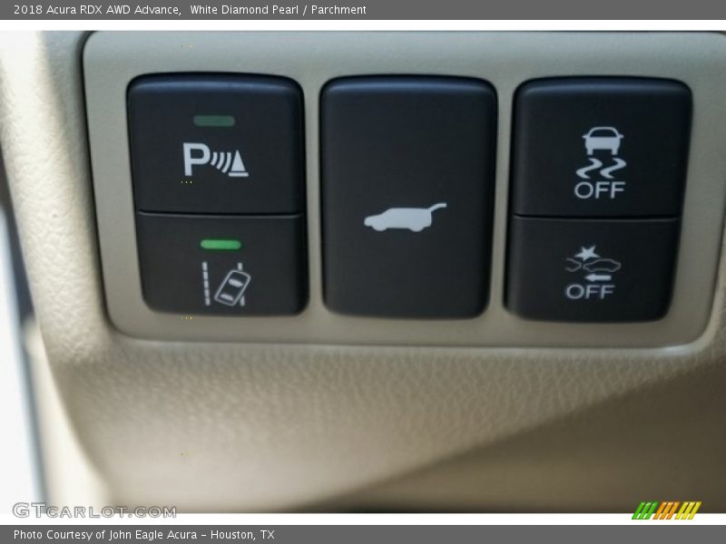 White Diamond Pearl / Parchment 2018 Acura RDX AWD Advance