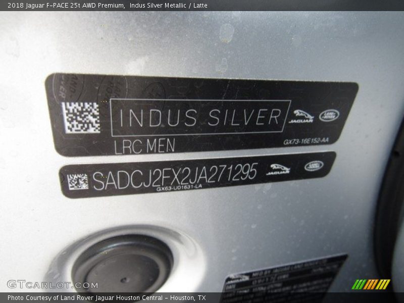 Indus Silver Metallic / Latte 2018 Jaguar F-PACE 25t AWD Premium