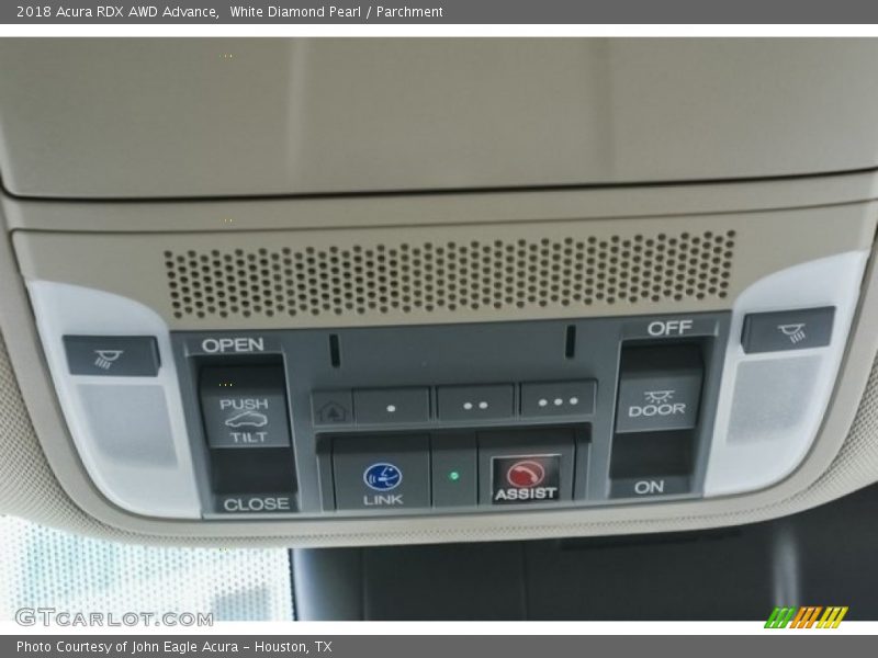White Diamond Pearl / Parchment 2018 Acura RDX AWD Advance