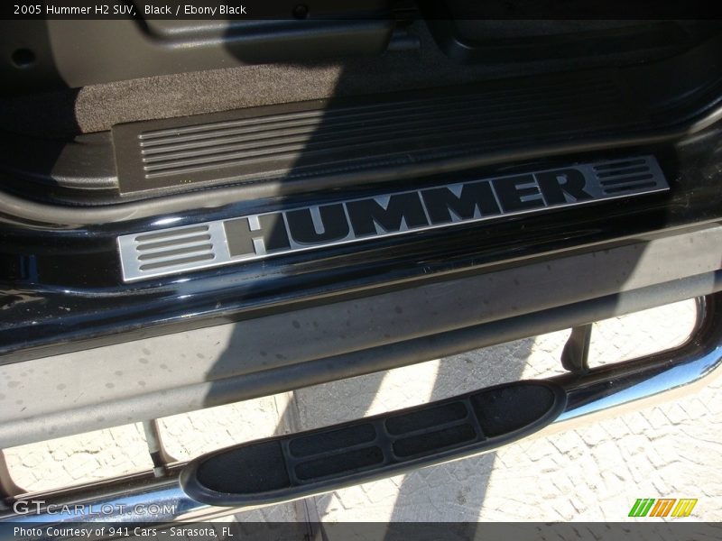 Black / Ebony Black 2005 Hummer H2 SUV