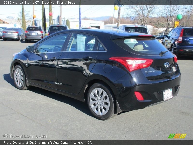 Black Noir Pearl / Beige 2016 Hyundai Elantra GT