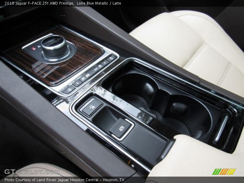 Loire Blue Metallic / Latte 2018 Jaguar F-PACE 25t AWD Prestige