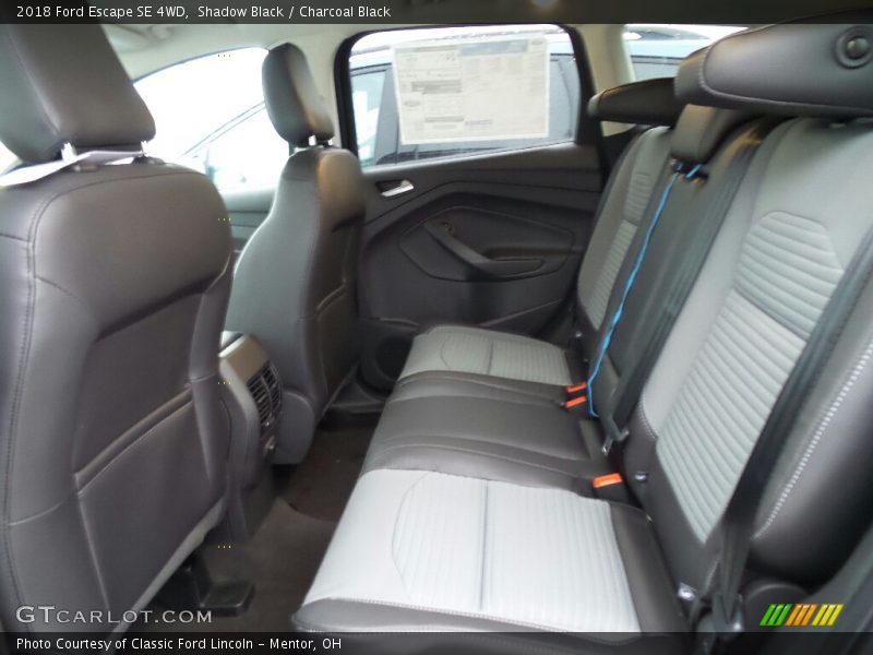 Shadow Black / Charcoal Black 2018 Ford Escape SE 4WD