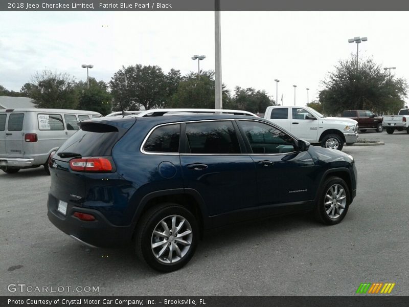 Patriot Blue Pearl / Black 2018 Jeep Cherokee Limited