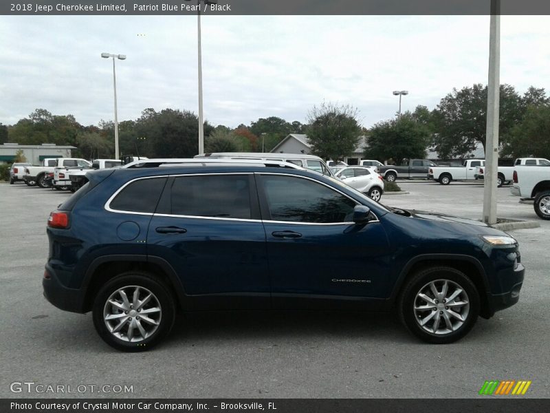 Patriot Blue Pearl / Black 2018 Jeep Cherokee Limited