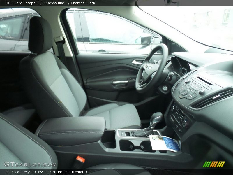 Shadow Black / Charcoal Black 2018 Ford Escape SE