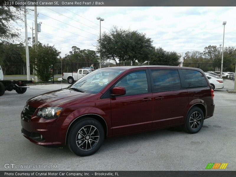 Octane Red Pearl / Black 2018 Dodge Grand Caravan SE